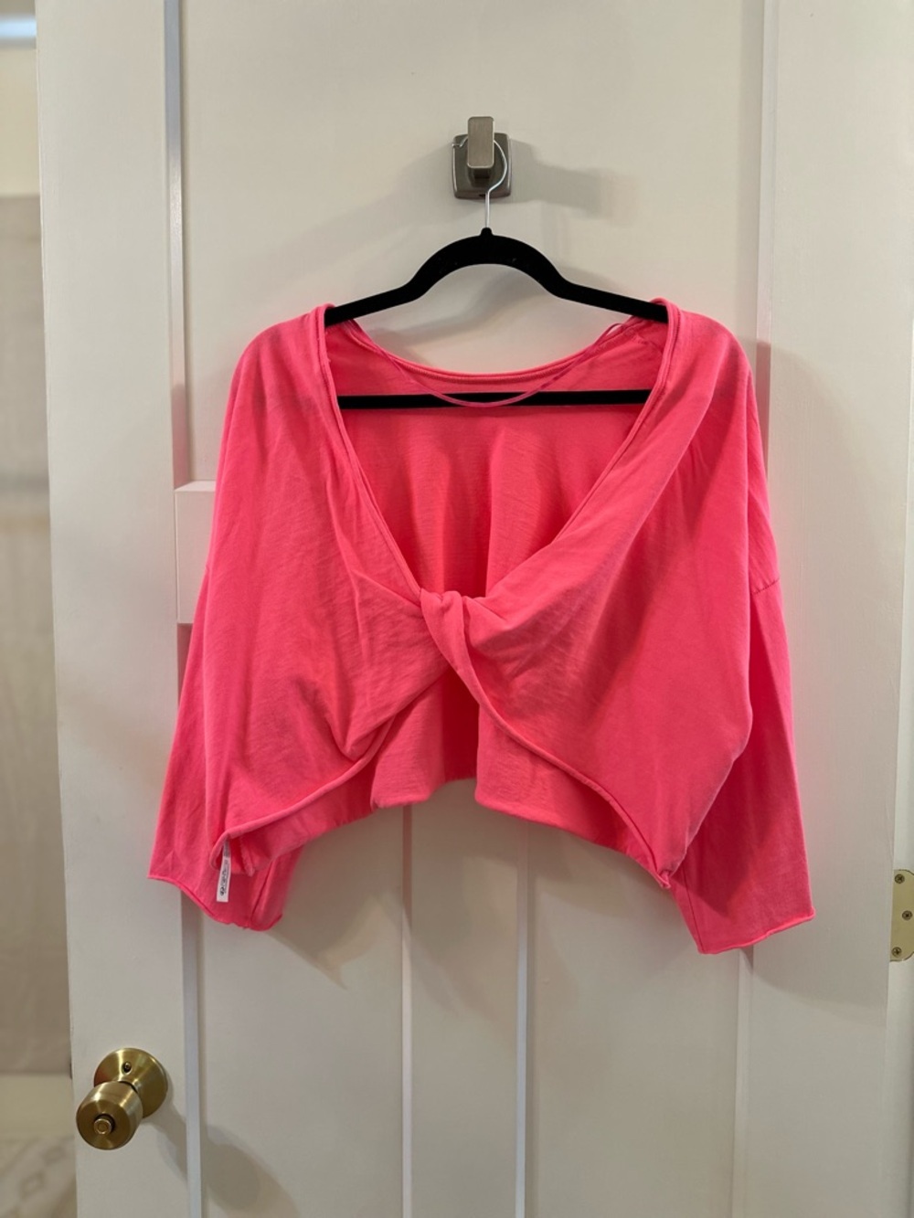 Women's Pink Cropped Long-Sleeve Top - free people brand new never worn - Picture 2 of 3